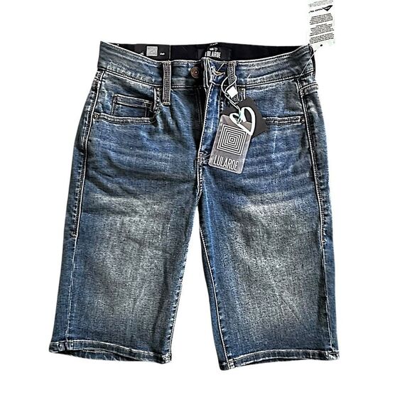 NWT LuLaRoe Bermuda Shorts Denim Jean Dark Wash - LulaRoe 24 = Size 0***Item: